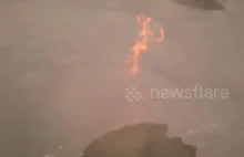 Ogień z zamarzniętego jeziora?