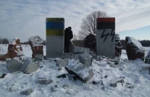 ''Śmierć Lachom''. Zbeszczeszczono polskie pomniki na Ukrainie