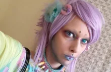 Ex-transgender man teraz jest bezplciowym kosmitą