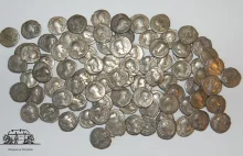 Znalazł na polu srebrne denary bite w Cesarstwie Rzymskim!