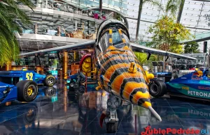 #ciekawostka: Hangar-7 w Salzburgu, czyli siedziba The Flying Bulls