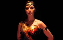 Wonder Woman 2 - fani tworzą petycję, by Diana była biseksualna