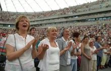 Stawać w chwale Boga, czyli Jezus na Stadionie 2015