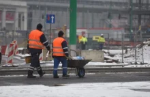 Budowlańcy jak zawsze w cenie. Kto jeszcze szybko znajdzie pracę?