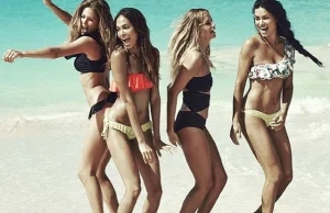 Doutzen Kroes on : “Having fun with my girls @joansmalls @natashapoly...