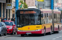 Koniec czekania! Polski start-up pozwala zamówić autobus przez smartfona