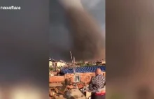 Nagranie potężnego tornada w mieście Kaiyuan w Chinach.