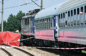 Auto wjechało pod pociąg. Są ofiary