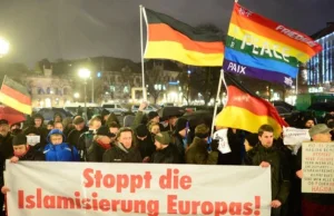 Zastraszani liderzy Pegidy rezygnują. Ruch odwołuje demonstracje