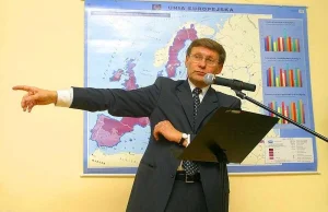 Balcerowicz: trzeba obniżyć płacę minimalną!