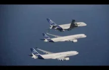 Trzy szerokokadłubowce Airbusa - A330, A380 i A350XWB we wspólnym locie