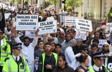 20 proc. brytyjskich muzułmanów sympatyzuje z dołączającymi do ISIS....
