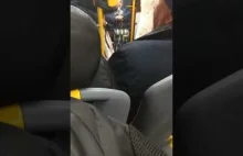 "Kulturalna" rozmowa pasażerów nt. rozmawiania przez telefon w autobusie...