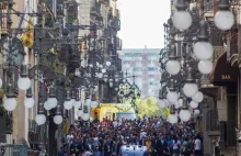 Atak nożownika na komisariat w Barcelonie, krzyczał "Allah Akbar".