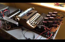 Automatyczna maszyna do pisania z rozpoznawaniem mowy