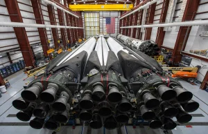Start rakiety Falcon Heavy z misją Arabsat-6A – 11 kwietnia 2019