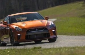 Oto odświeżony Nissan GT-R