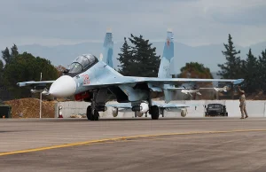 Su-35 w „starciu" z F-22 nad Syrią