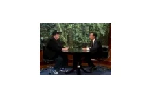 Colbert przeprowadza wywiad z M. Moorem [ENG]