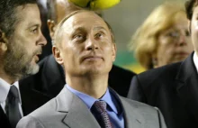 48 fotek Putina spoglądającego