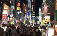 Tokio - Shinjuku i Shibuya to dzielnice pełne życia i kolorowych neonów