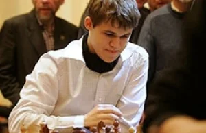 Magnus Carlsen został najwyżej klasyfikowanym graczem wszech czasów.