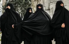 Muzułmanki sądzone we Francji za pobicie kobiety w bikini