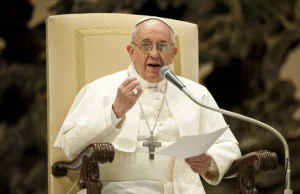 Papież domaga się od państw, by „przyjmowały migrantów do maksimum...