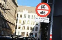 Wiedeń. Zakaz podwożenia dzieci do szkoły działa. Znamy wyniki pilotażu