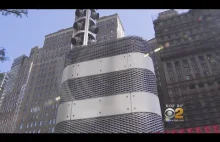 Dziwne wieże w Nowym Jorku ,władze milczą