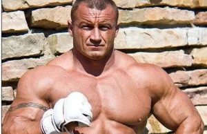 Mariusz Pudzianowski: "Musimy odsunąć wszystkich komuchów od władzy!"