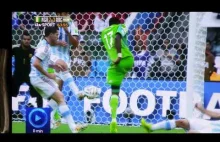 Złamana ręka Nigeryjczyka w meczu z Argentyną.