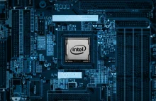 Komputery z procesorami Intela są kontrolowane przez… Intela