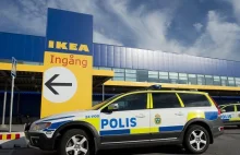 Szwecja: morderca 2osób w IKEA domaga się rekompensaty za komentarz na facebooku