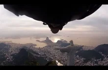 Wingsuit: przeleciał pod ręką Jezusa w Rio