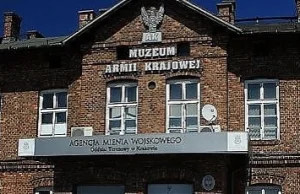 Dyrektor Muzeum AK w Krakowie germanofilem? Zapowiada się niezły skandal.