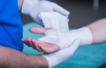Inteligentne bandaże będą mówić lekarzom, jak goją się rany pacjentów