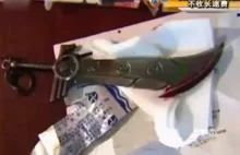 Chińczyk próbował usunąć sobie hemoroidy, za pomocą miecza