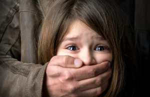 Opole: Brat gwałcił 8-letnią siostrę. Sąd obniżył mu karę