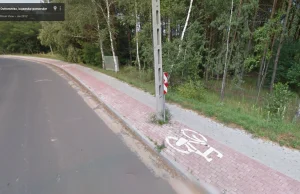 Szaleńczo szeroka droga rowerowa w okolicy Bydgoszczy
