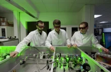 Polscy naukowcy pokazują, jak strzelają lasery z „Gwiezdnych Wojen” -...