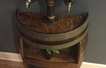 Dude made in his kitchen a barrel with continuous flow of beer