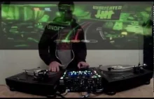 DJ Hero vs Gramofony