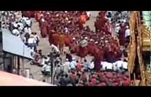 Buddyści na czele masowych protestów