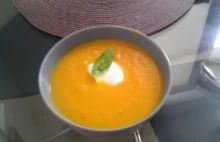 Gotuj z Wykopem: Krem z marchwi z imbirem i skórką pomarańczy.