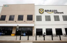 24 Amazon workers sent to hospital after robot accidentally unleashes bear spray