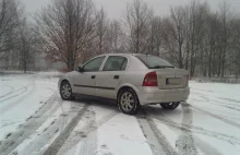 Zimowy test Opla Astry II 1.7 DTI, czyli jak kupić fajne auto za kilka...