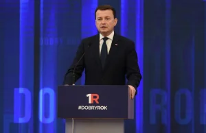 Błaszczak: Czerpanie korzyści z działalności fundacji jest czymś złym. 70...