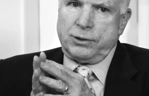 John McCain nie żyje.