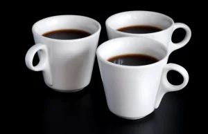 Naukowcy: trzy kawy dziennie chronią przed zawałem
